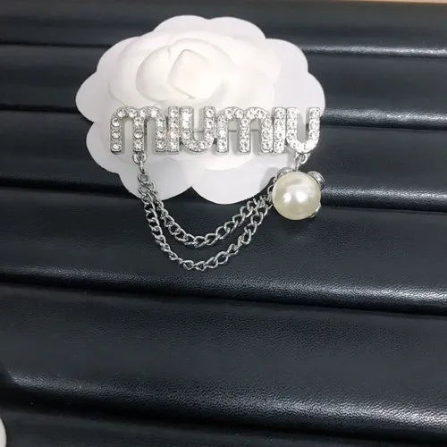 Pearl Chain Brooch