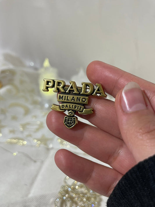 Vintage Crest Brooch