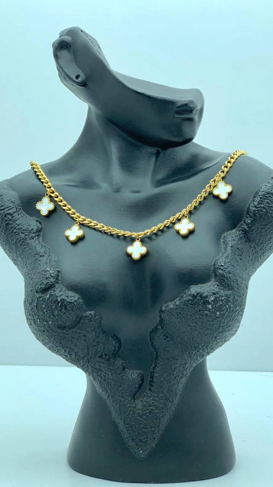 Alhambra Necklace