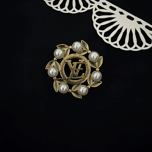 Lv Brooch Original mirror-finish stainless steel (stamped/branded)